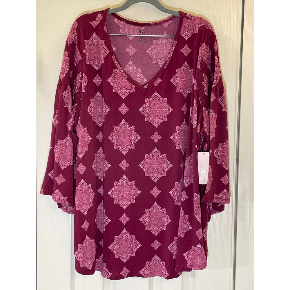 Evri Blouse Womens 3X Burgundy NWT Boho Medallion V-Neck Bell Sleeve Top